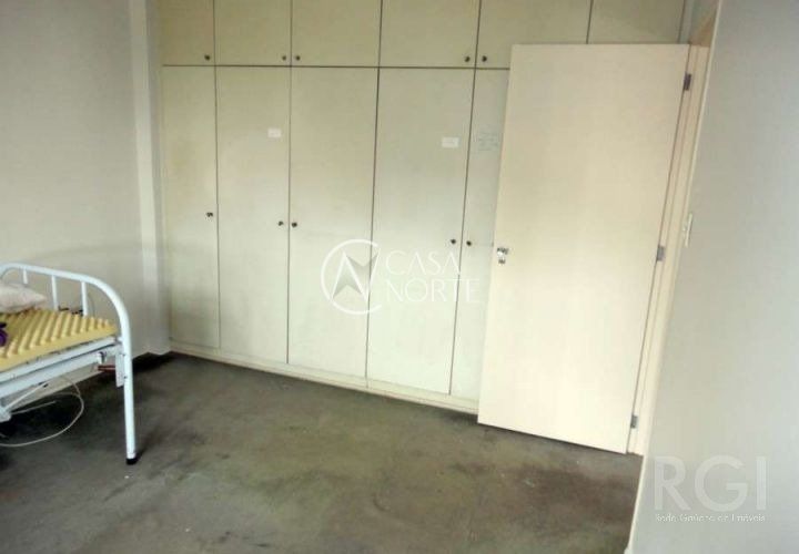 Apartamento à venda com 3 quartos, 128m², 1 vaga, Rua Ramiro Barcelos no bairro Rio Branco em Porto Alegre