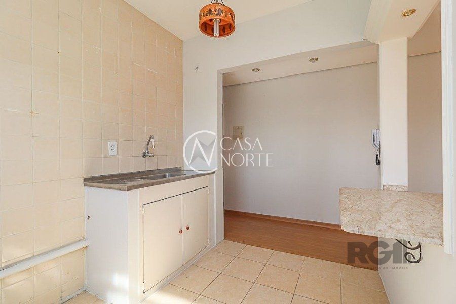 Apartamento à venda com 1 quarto, 40m², 1 vaga, Avenida Professor Oscar Pereira no bairro Azenha em Porto Alegre