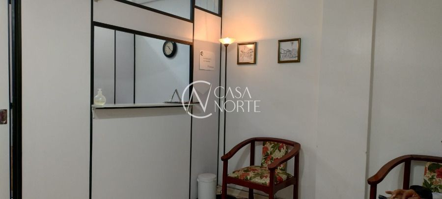 Sala Comercial à venda com 1 quarto, 53m², Avenida Cristóvão Colombo no bairro Floresta em Porto Alegre