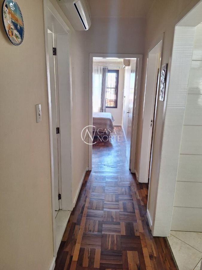 Apartamento à venda com 2 quartos, 65m², Rua Tiradentes no bairro Independência em Porto Alegre