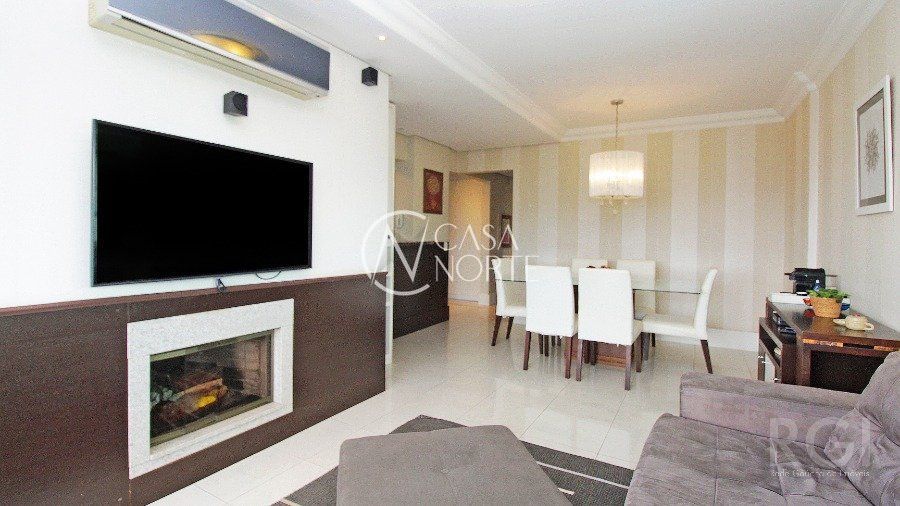 Apartamento à venda com 2 quartos, 97m², 1 suíte, 2 vagas, Rua Guararapes no bairro Petrópolis em Porto Alegre