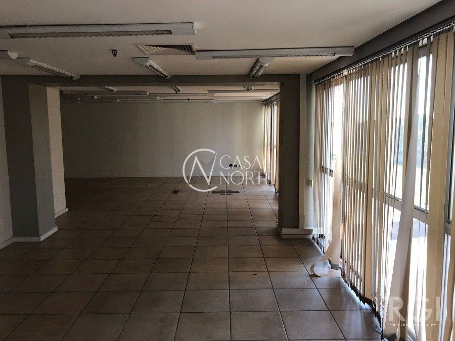 Sala Comercial à venda , 47m², Rua Chaves Barcelos no bairro Centro Histórico em Porto Alegre
