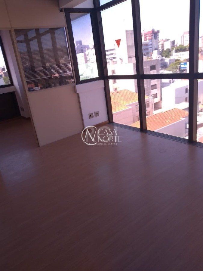 Sala Comercial à venda , 48m², Rua Antenor Lemos no bairro Menino Deus em Porto Alegre