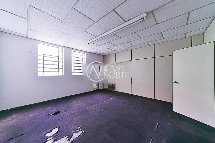 Loja à venda , 217m², Rua Gaspar Martins no bairro Floresta em Porto Alegre