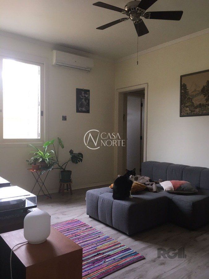 Apartamento à venda com 2 quartos, 51m², Rua Pelotas no bairro Floresta em Porto Alegre