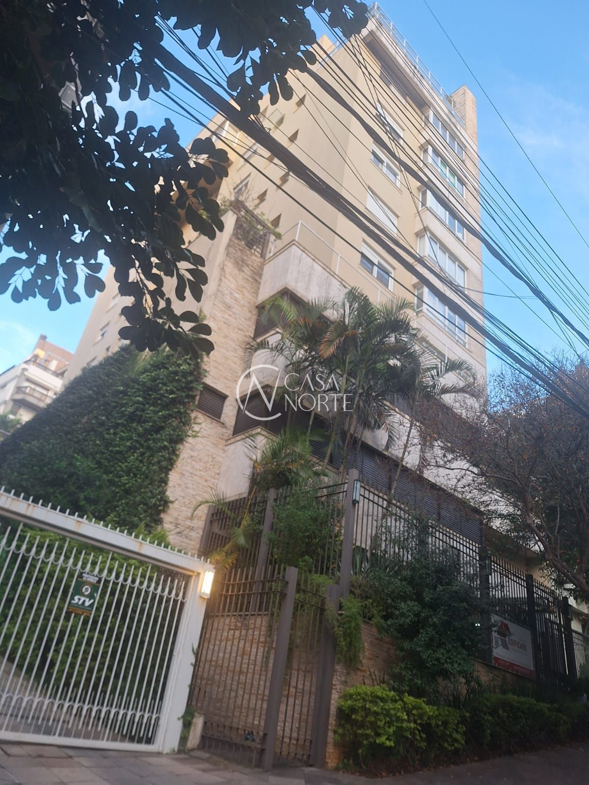 Apartamento à venda com 3 quartos, 120m², 1 suíte, 2 vagas, Rua Almirante Abreu no bairro Rio Branco em Porto Alegre