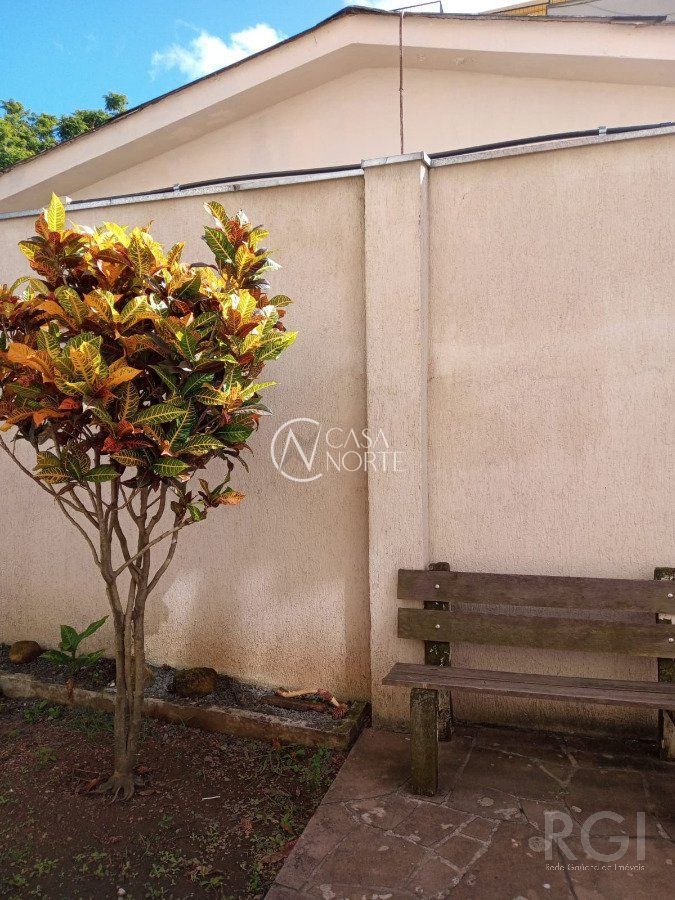 Kitnet à venda com 1 quarto, 27m², Rua Bento de Amaral no bairro Partenon em Porto Alegre