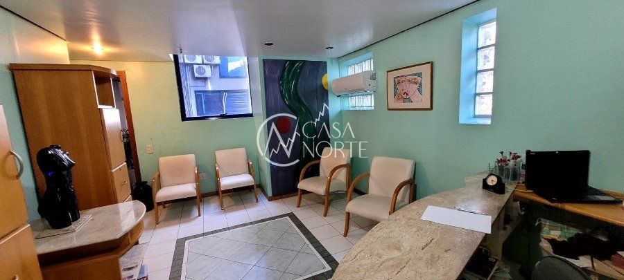 Sala Comercial à venda , 70m², 1 vaga, Praça Dom Feliciano no bairro Centro Histórico em Porto Alegre