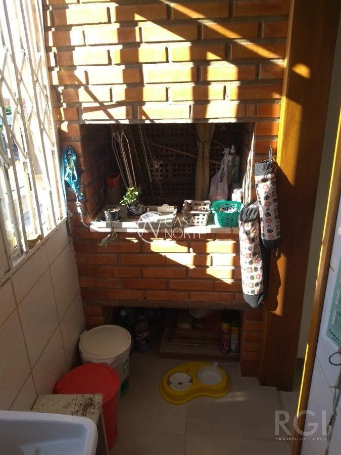 Apartamento à venda com 2 quartos, 67m², Rua Domingos Crescencio no bairro Santana em Porto Alegre