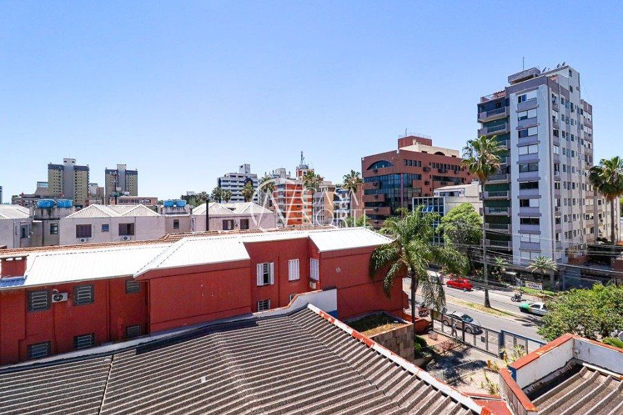 Apartamento à venda com 3 quartos, 172m², 1 suíte, 1 vaga, Avenida Getúlio Vargas no bairro Menino Deus em Porto Alegre