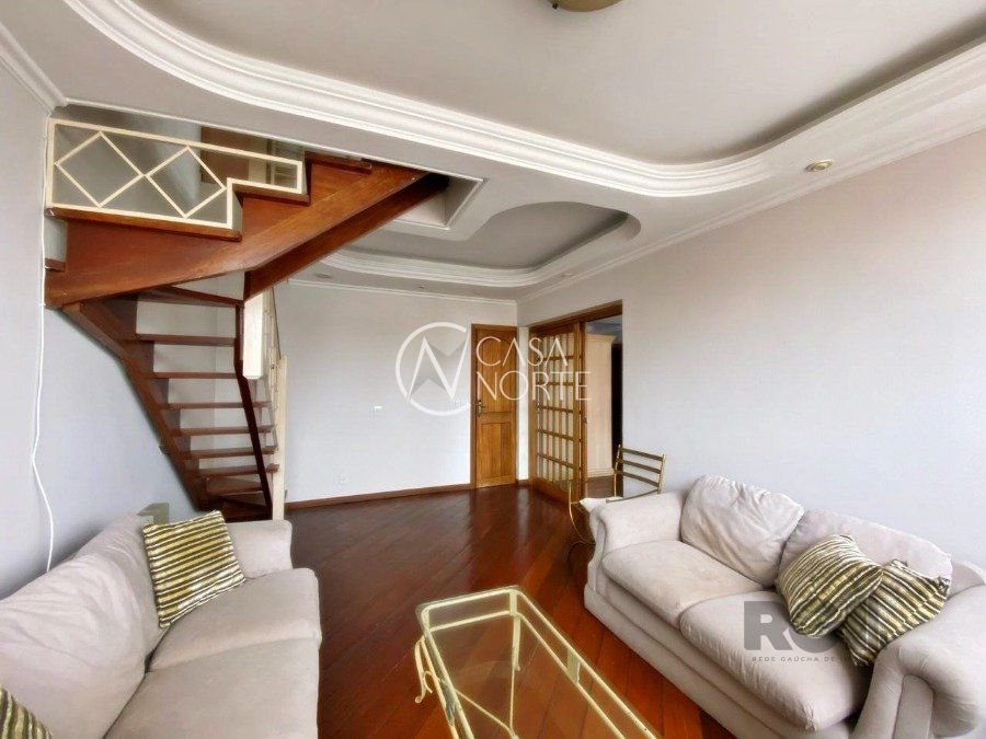 Cobertura à venda com 3 quartos, 277m², 2 vagas, Rua Vicente da Fontoura no bairro Rio Branco em Porto Alegre