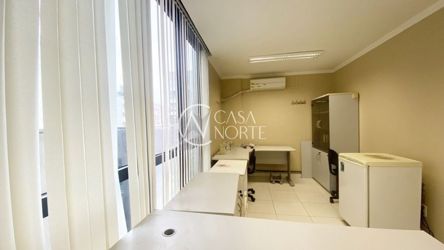 Sala Comercial à venda com 1 quarto, 28m², Rua Doutor Timóteo no bairro Moinhos de Vento em Porto Alegre