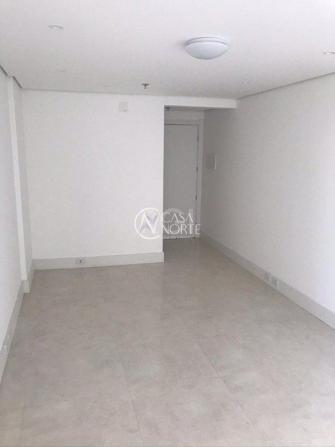 Sala Comercial à venda , 25m², Avenida Assis Brasil no bairro Cristo Redentor em Porto Alegre