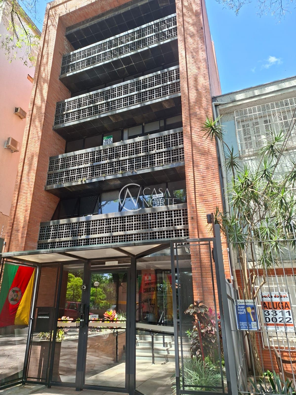 Sala Comercial à venda com 1 quarto, 41m², 1 vaga, Rua Gonçalo de Carvalho no bairro Floresta em Porto Alegre