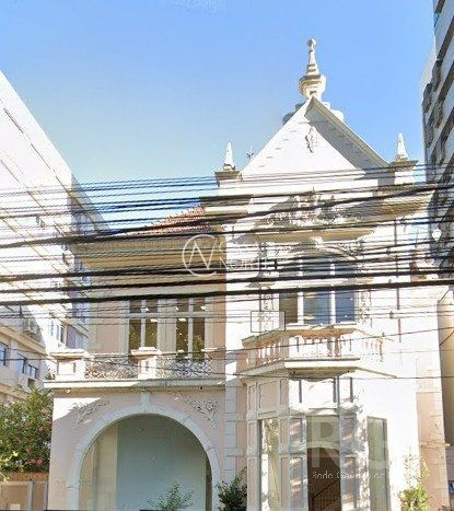 Casa à venda com 5 quartos, 483m², 2 suítes, 10 vagas, Rua Mostardeiro no bairro Moinhos de Vento em Porto Alegre