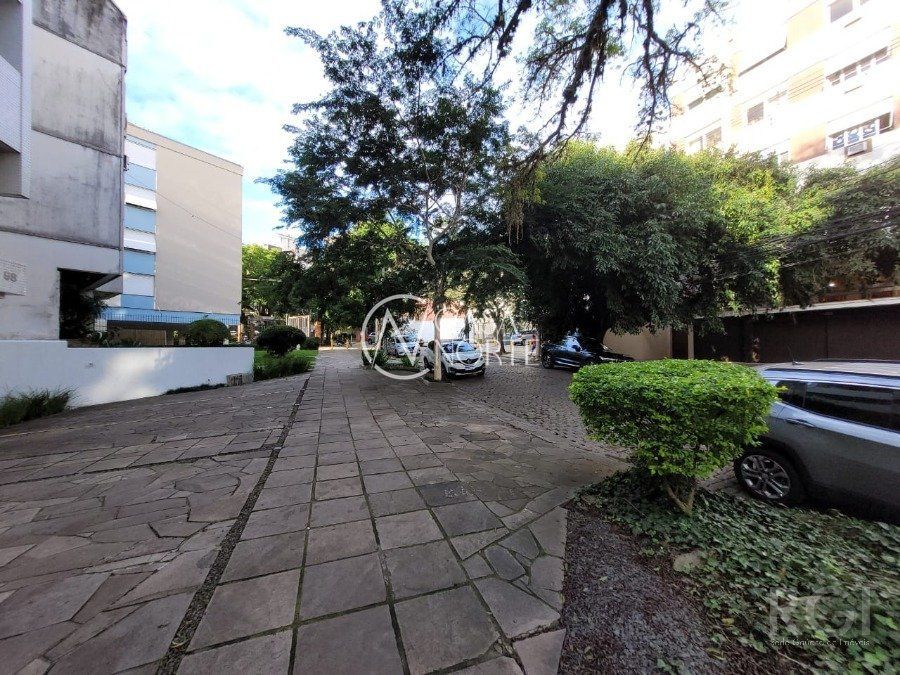 Sala Comercial à venda , 33m², Avenida Iguassu no bairro Petrópolis em Porto Alegre