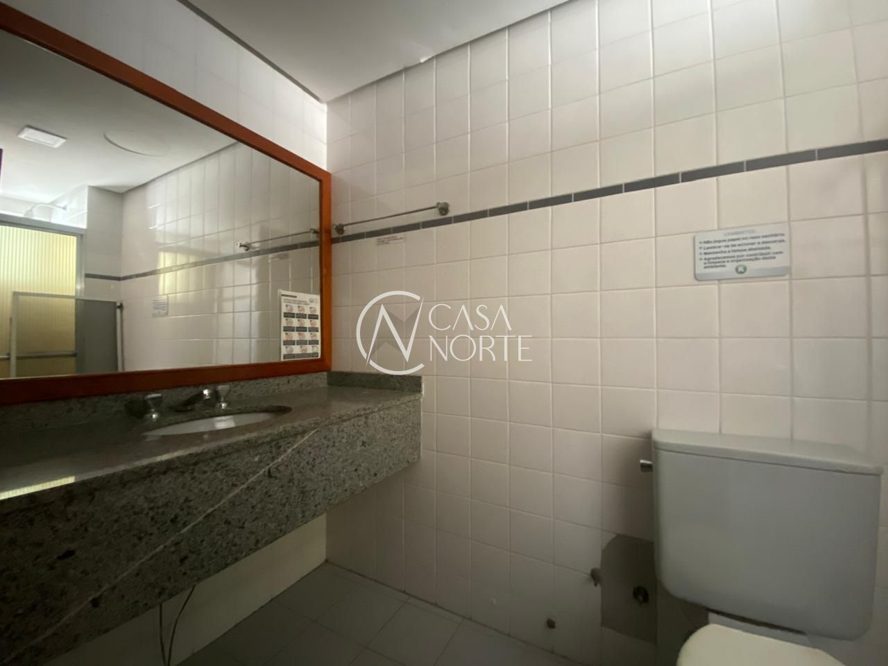 Prédio Comercial à venda com 30 quartos, 1034m², Rua Olavo Bilac no bairro Azenha em Porto Alegre