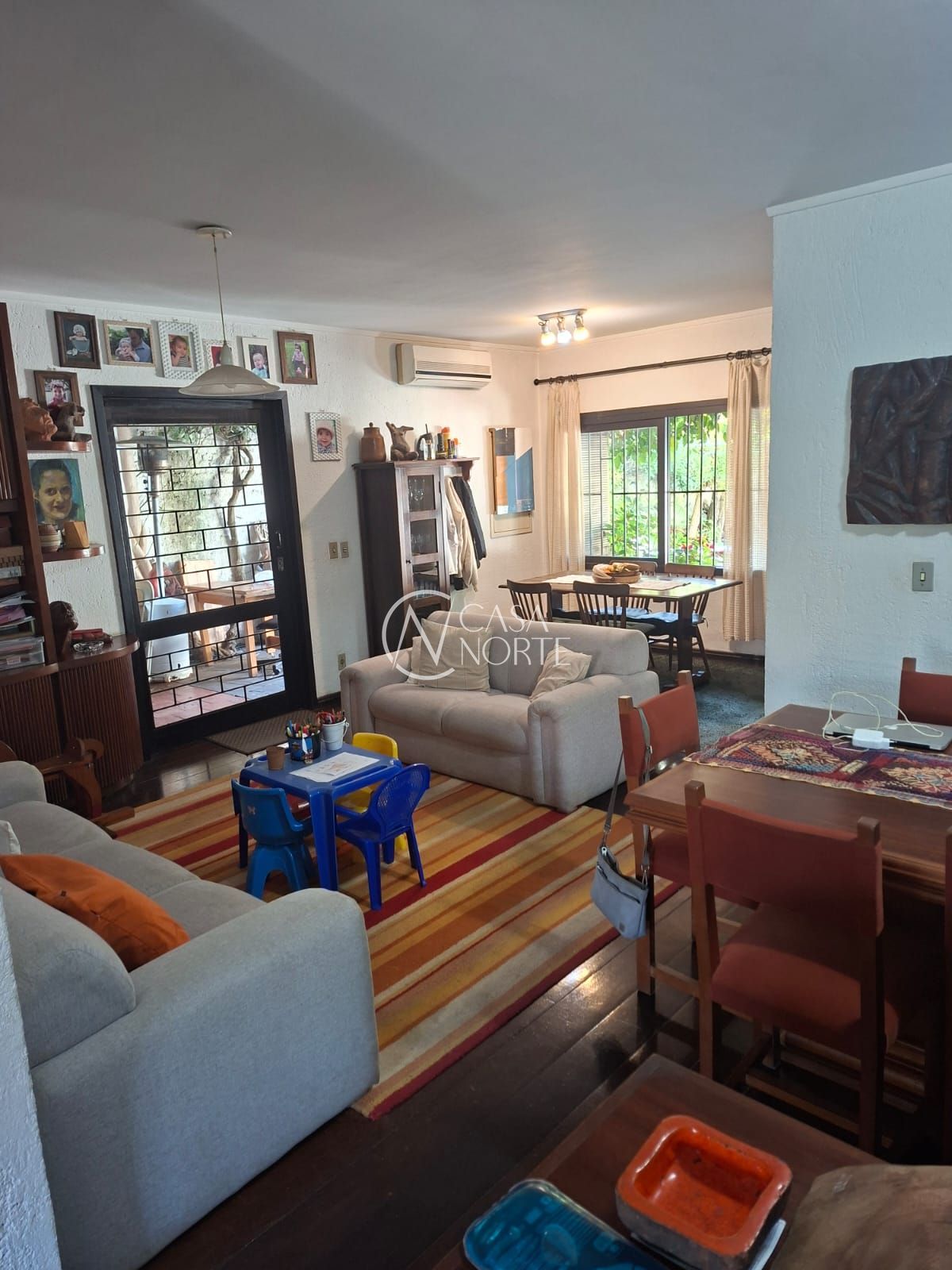 Casa à venda com 3 quartos, 218m², 1 suíte, 2 vagas, Rua Ely Costa no bairro Boa Vista em Porto Alegre