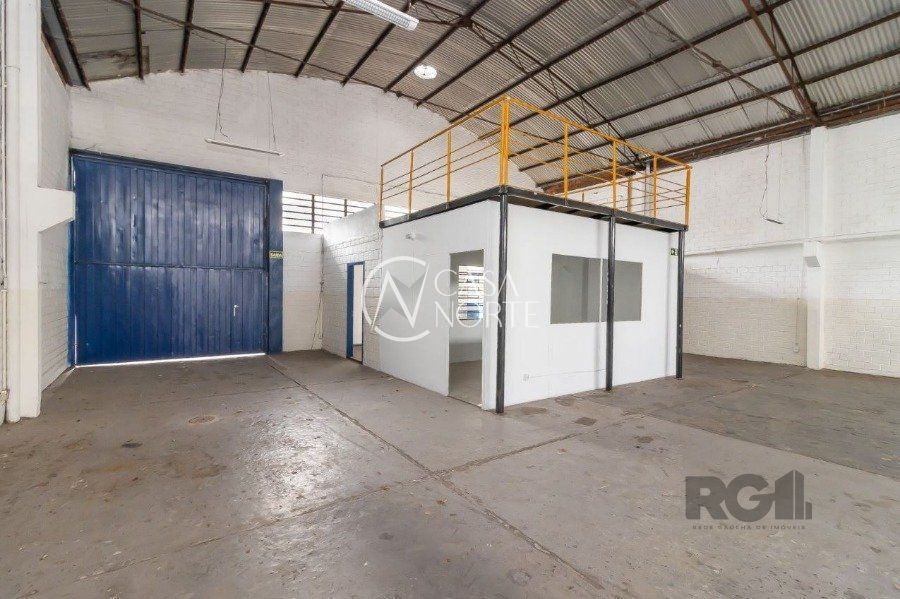 Pavilhão à venda , 300m², Rua Barão do Amazonas no bairro Petrópolis em Porto Alegre