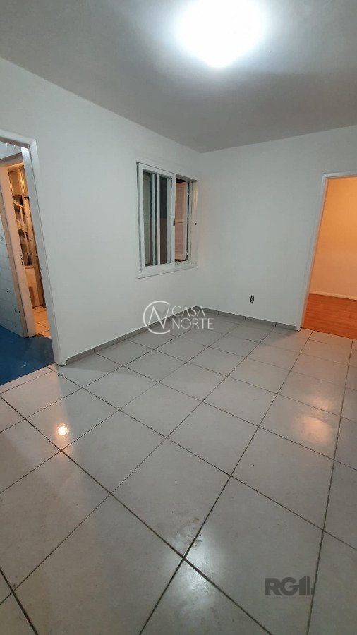Apartamento à venda com 1 quarto, 37m², Rua Sete de Abril no bairro Floresta em Porto Alegre
