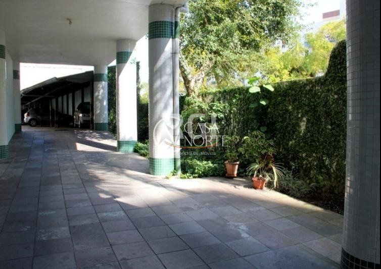 Apartamento à venda com 3 quartos, 140m², 1 vaga, Rua Duque de Caxias no bairro Centro Histórico em Porto Alegre