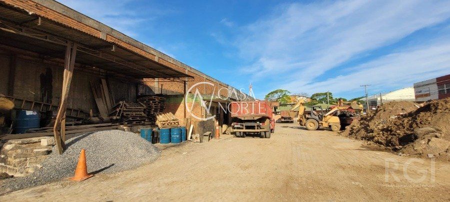 Pavilhão à venda , 324m², Avenida A. J. Renner no bairro Humaitá em Porto Alegre