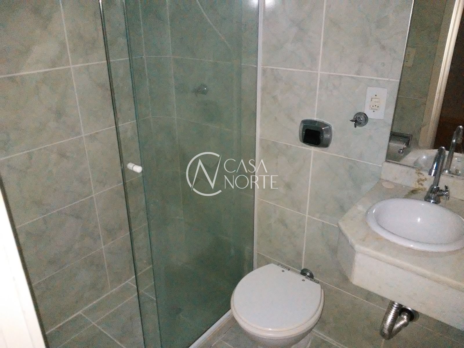 Kitnet à venda com 1 quarto, 24m², Rua Demétrio Ribeiro no bairro Centro Histórico em Porto Alegre