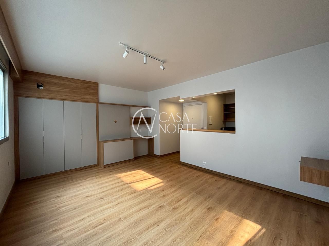 Apartamento à venda com 1 quarto, 35m², 1 suíte, Rua Duque de Caxias no bairro Centro Histórico em Porto Alegre