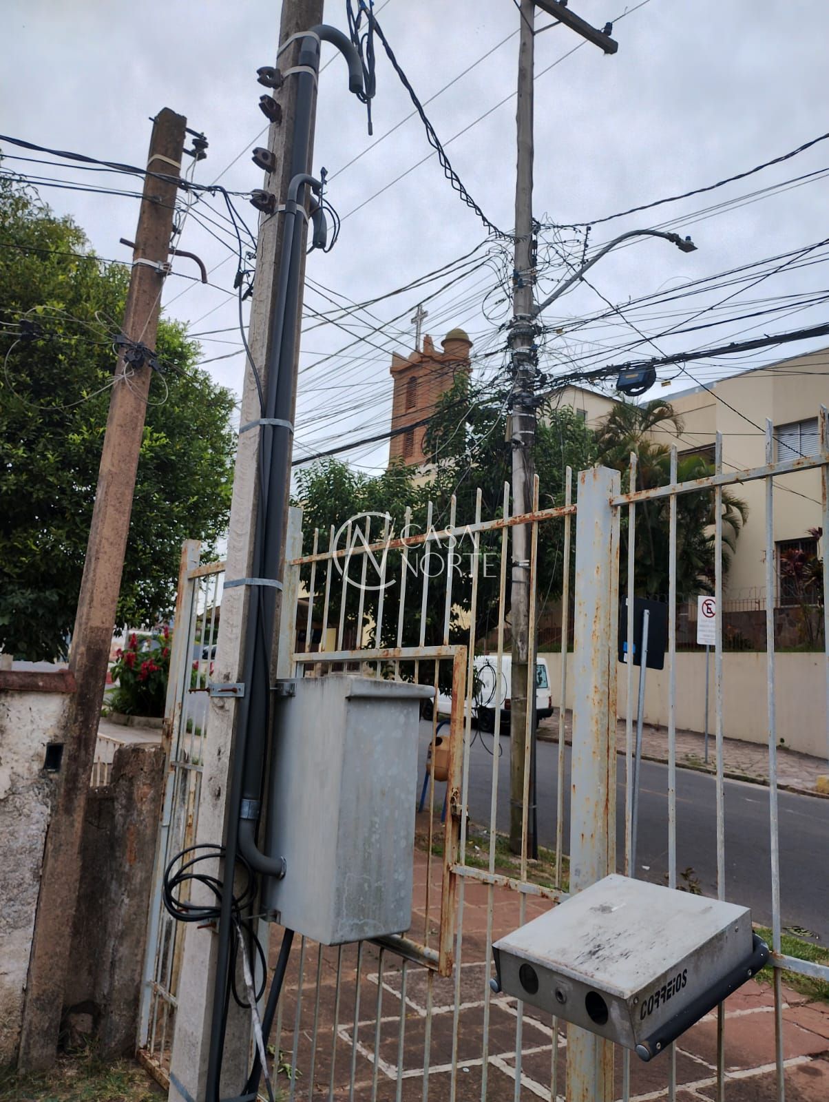 Terreno à venda  com 278m², Rua Padre Antônio Vieira no bairro Santo Antônio em Porto Alegre