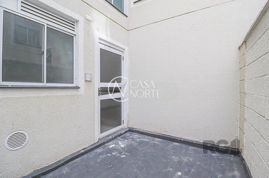 Apartamento à venda com 2 quartos, 49m², 1 vaga, Avenida Protásio Alves no bairro Morro Santana em Porto Alegre