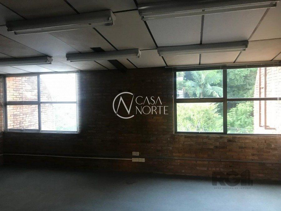 Sala Comercial à venda , 70m², Rua Professor Alvaro Alvim no bairro Rio Branco em Porto Alegre