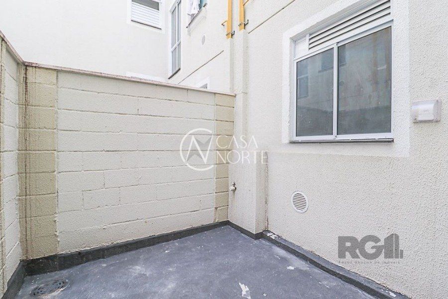 Apartamento à venda com 2 quartos, 49m², 1 vaga, Avenida Protásio Alves no bairro Morro Santana em Porto Alegre