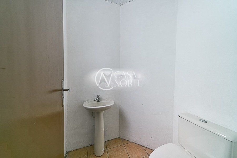 Loja à venda , 217m², Rua Gaspar Martins no bairro Floresta em Porto Alegre