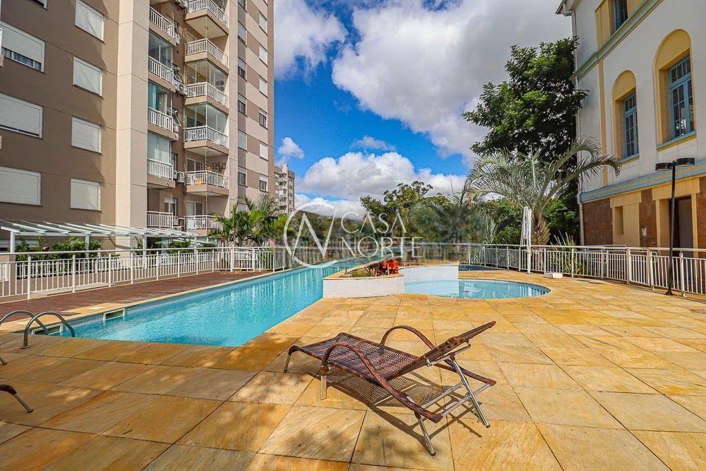 Apartamento à venda com 3 quartos, 69m², 1 suíte, 2 vagas, Rua Marechal Mesquita no bairro Teresópolis em Porto Alegre