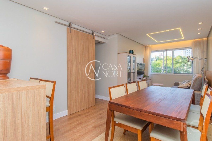 Apartamento à venda com 3 quartos, 74m², 1 suíte, 1 vaga, Rua São Manoel no bairro Rio Branco em Porto Alegre
