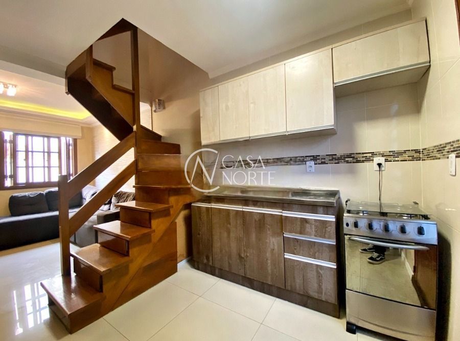 Casa de Condomínio à venda com 3 quartos, 67m², Rua Landel de Moura no bairro Tristeza em Porto Alegre