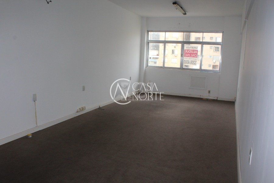 Sala Comercial à venda , 42m², Rua General Andrade Neves no bairro Centro Histórico em Porto Alegre