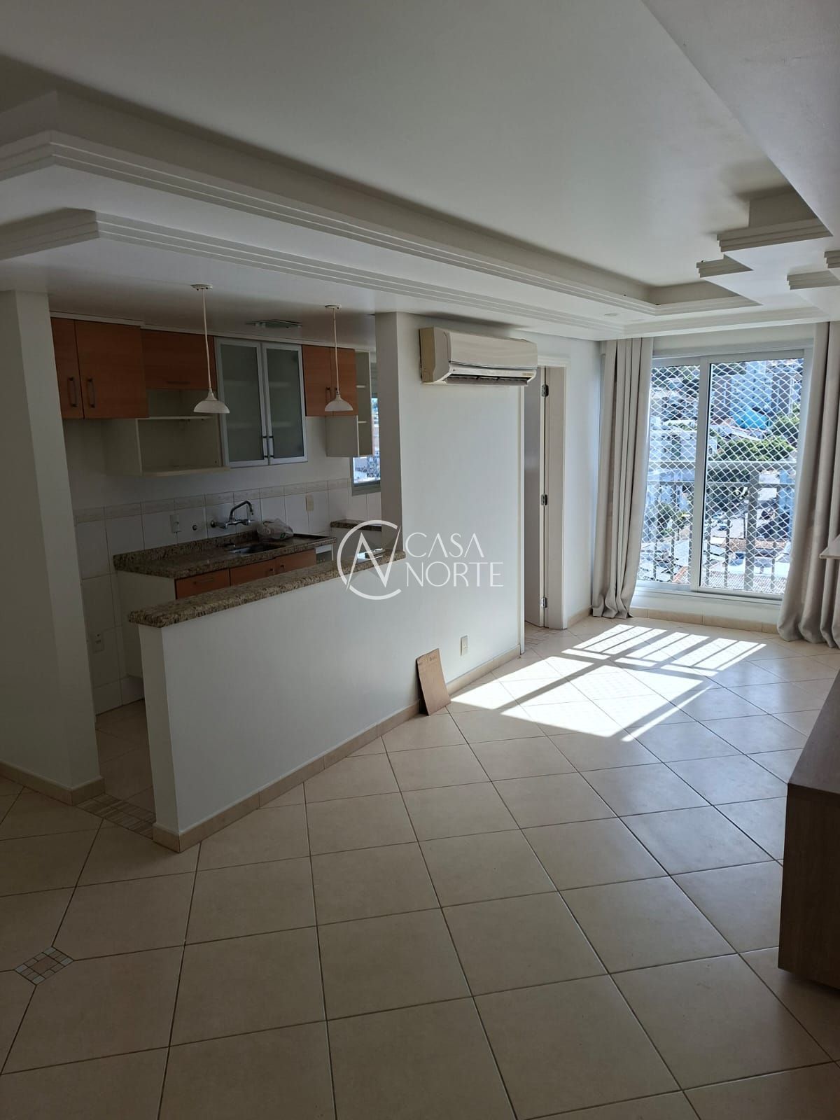 Apartamento à venda com 2 quartos, 67m², 1 suíte, 1 vaga, Rua São Mateus no bairro Bom Jesus em Porto Alegre