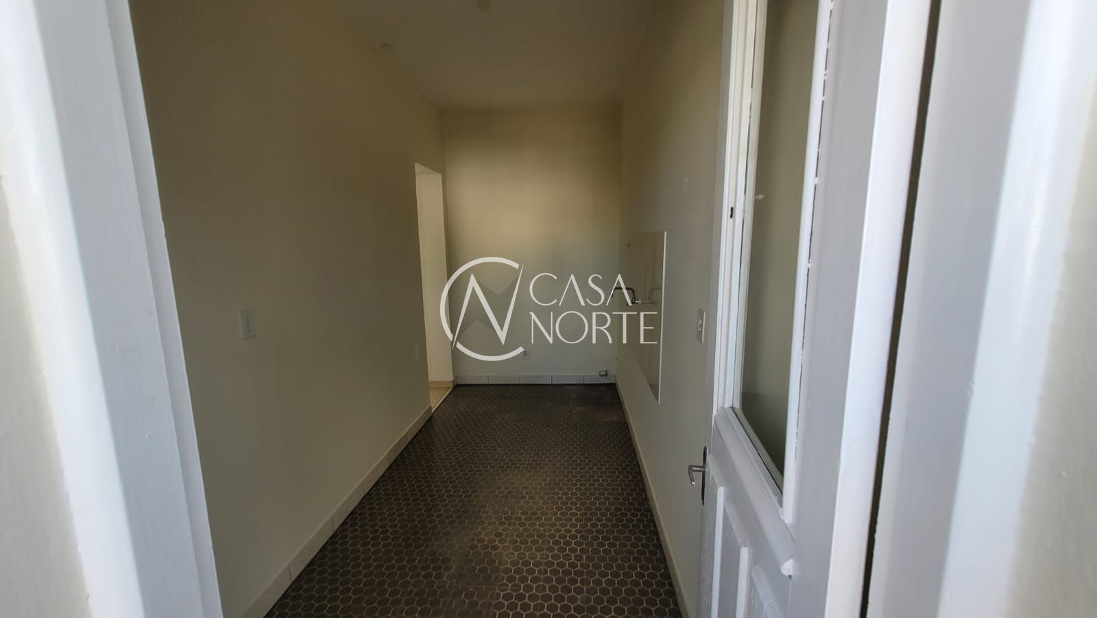 Apartamento à venda com 1 quarto, 40m², Avenida Amazonas no bairro Navegantes em Porto Alegre