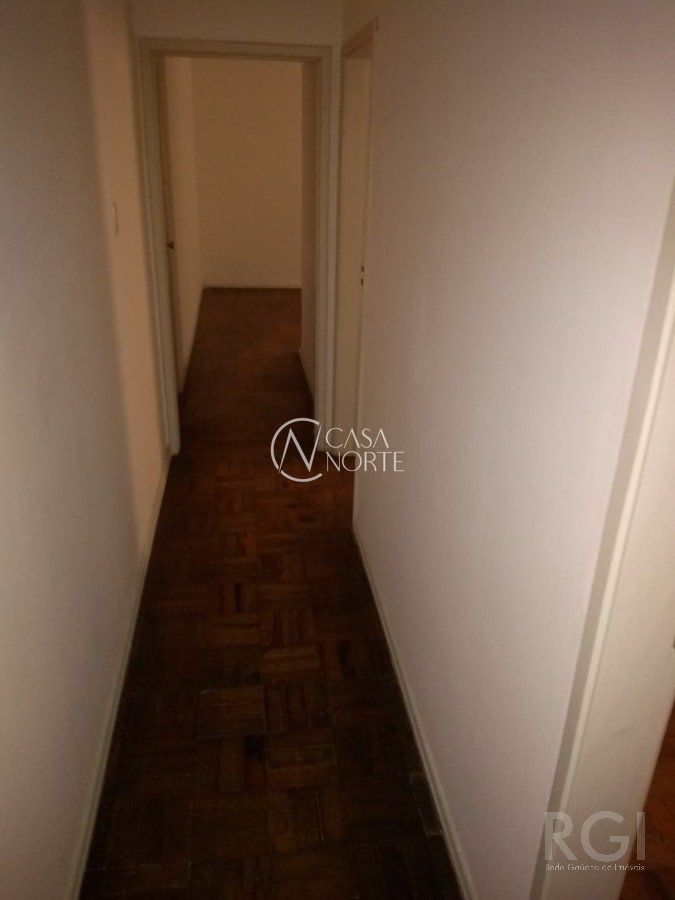 Apartamento à venda com 3 quartos, 75m², Avenida da Azenha no bairro Azenha em Porto Alegre