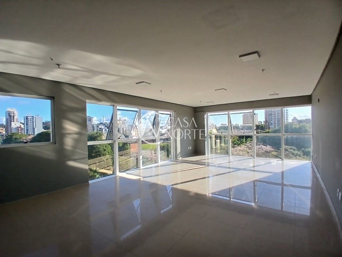 Sala Comercial à venda com 1 quarto, 58m², 1 vaga, Avenida Érico Veríssimo no bairro Menino Deus em Porto Alegre