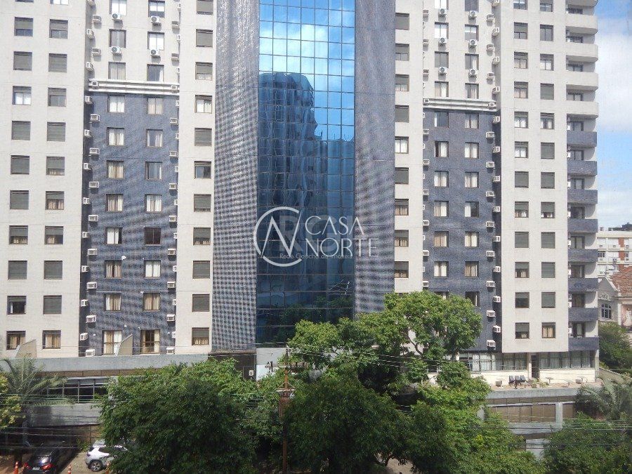 Loja à venda com 1 quarto, 45m², 1 vaga, Rua Vinte e Quatro de Outubro no bairro Moinhos de Vento em Porto Alegre