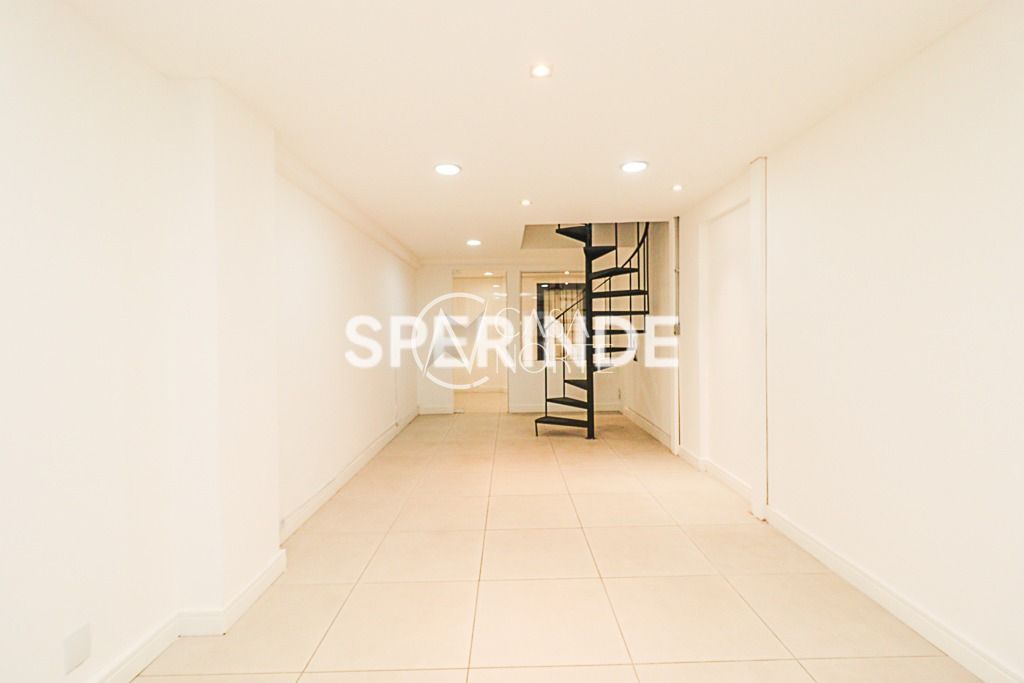 Conjunto Comercial à venda com 1 quarto, 56m², Rua Felipe Camarão no bairro Rio Branco em Porto Alegre