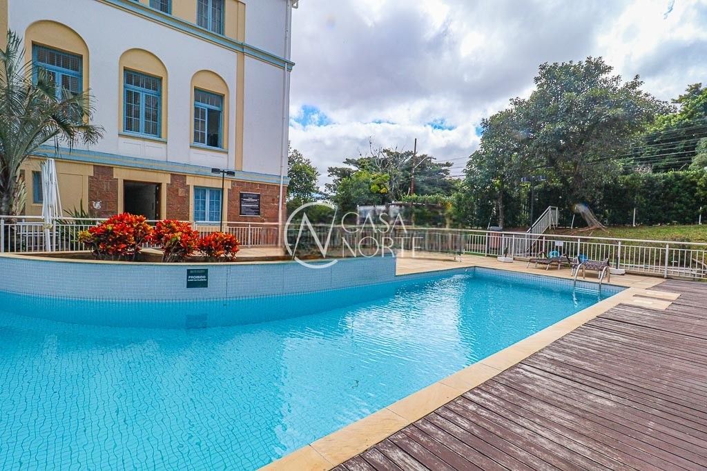 Apartamento à venda com 3 quartos, 69m², 1 suíte, 2 vagas, Rua Marechal Mesquita no bairro Teresópolis em Porto Alegre