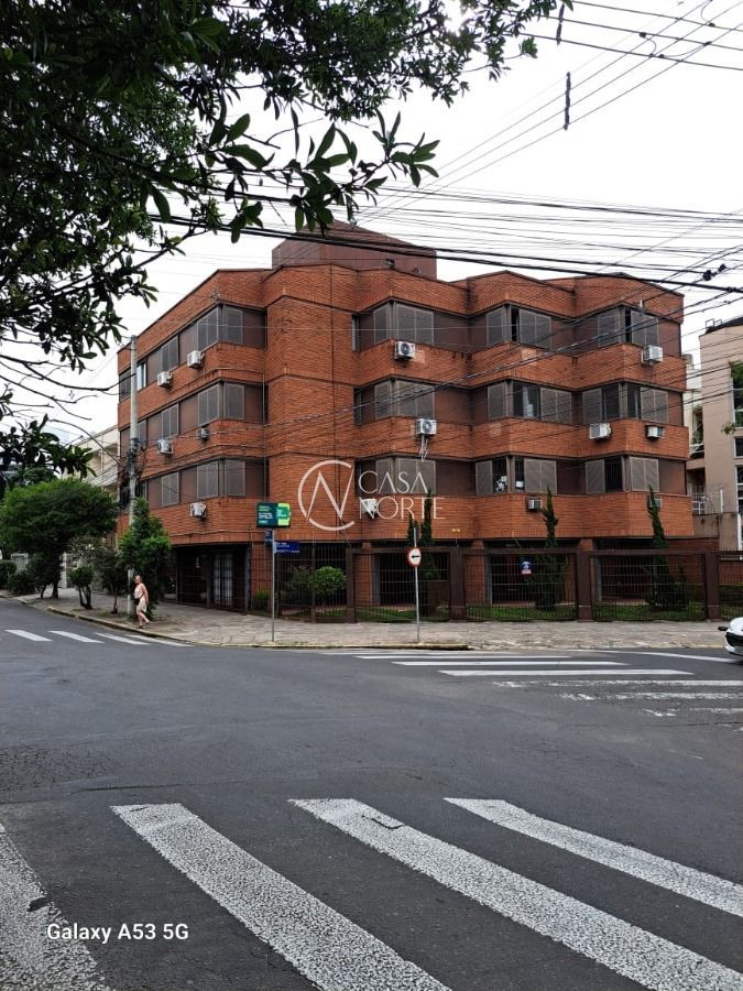 Apartamento à venda com 2 quartos, 95m², 1 suíte, 2 vagas, Rua General Neto no bairro Floresta em Porto Alegre