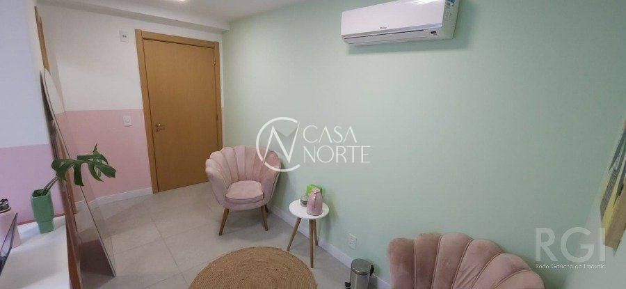 Sala Comercial à venda , 32m², Rua Gomes Jardim no bairro Santana em Porto Alegre
