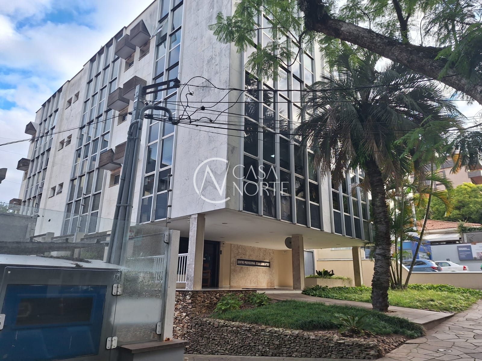 Sala Comercial à venda com 1 quarto, 36m², 1 vaga, Rua Dona Laura no bairro Rio Branco em Porto Alegre