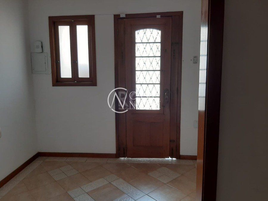 Casa à venda com 3 quartos, 150m², 1 suíte, 4 vagas, Rua Felix da Cunha no bairro Floresta em Porto Alegre