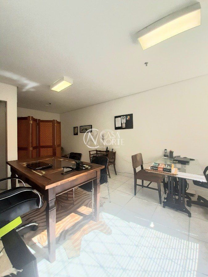 Sala Comercial à venda , 25m², Rua Barão do Triunfo no bairro Menino Deus em Porto Alegre