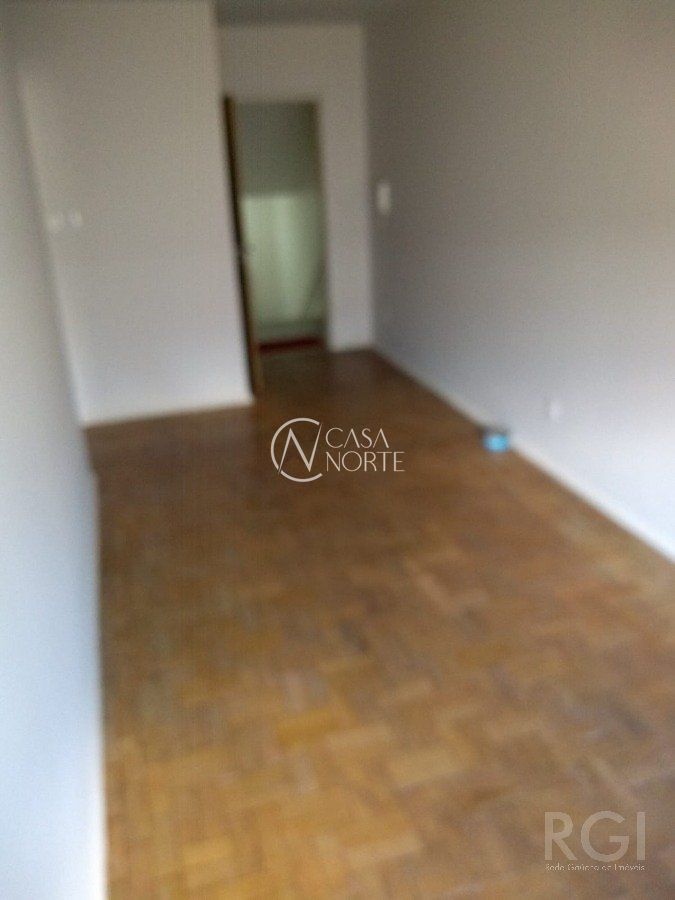Apartamento à venda com 1 quarto, 44m², Rua Duque de Caxias no bairro Centro Histórico em Porto Alegre